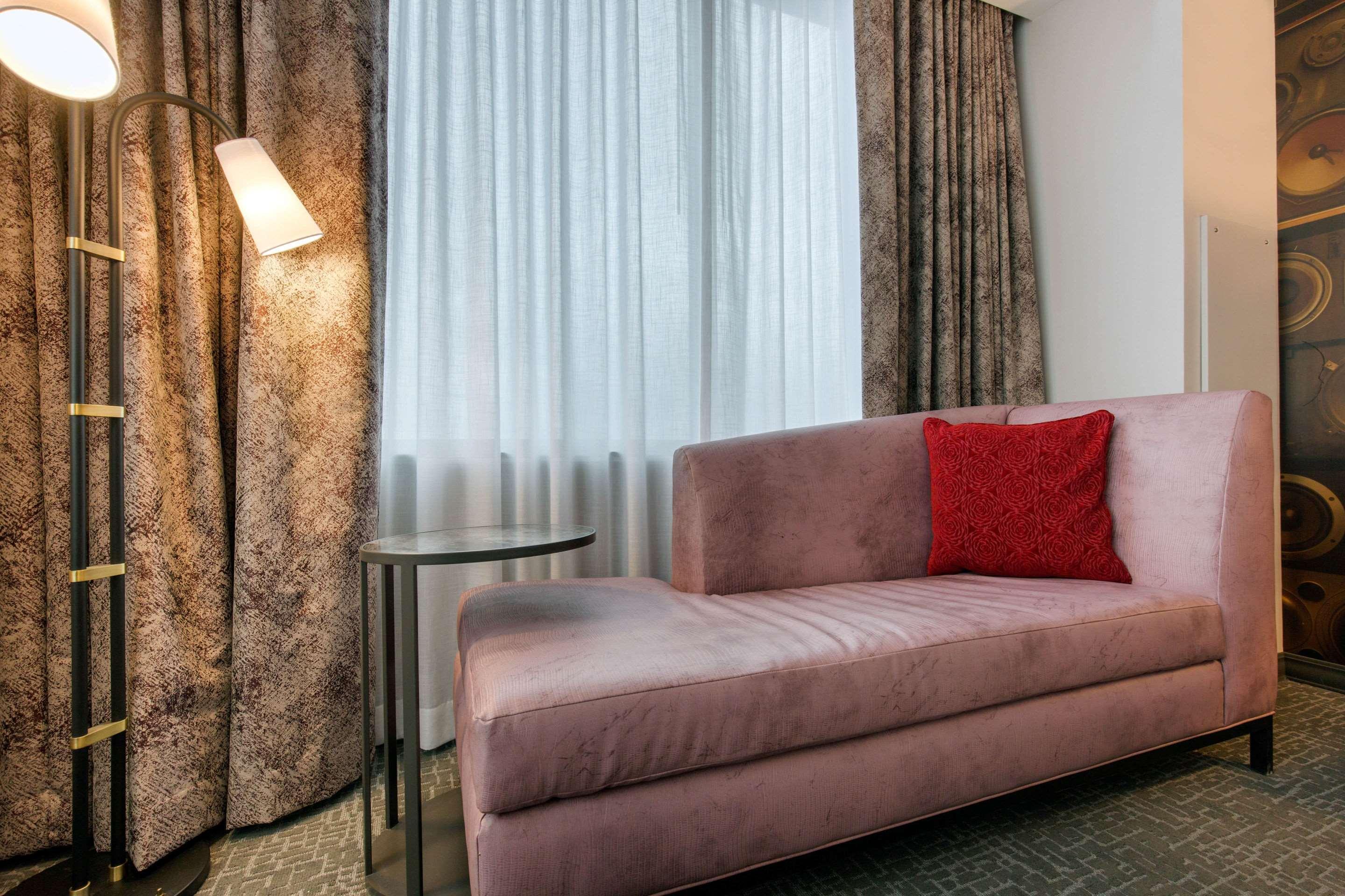 Cambria Hotel Nashville Downtown Bagian luar foto